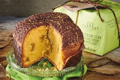 panettone with pistachio cream.